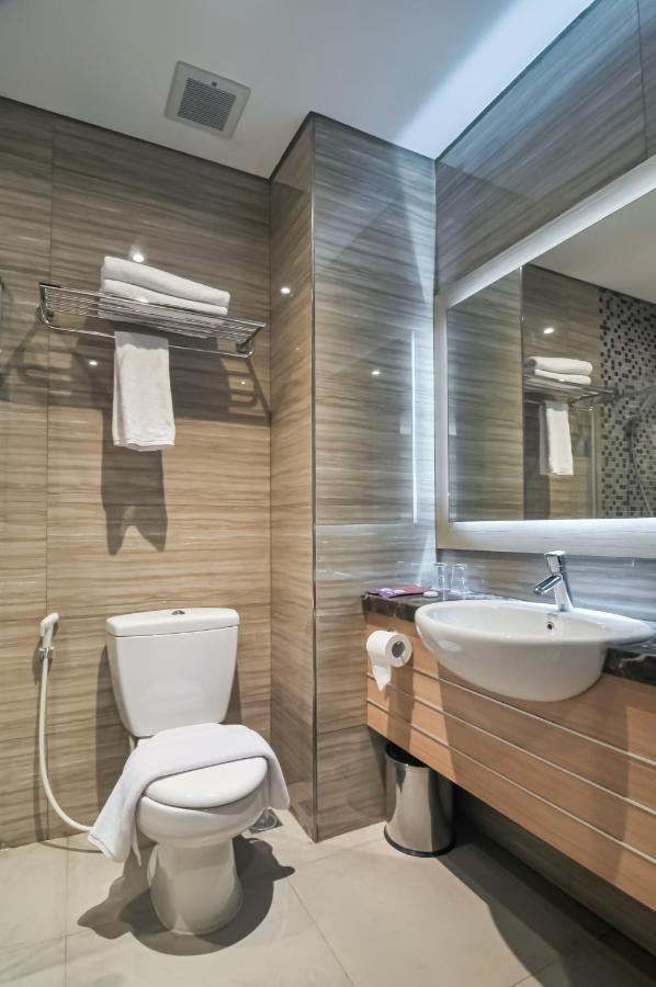 Fox Lite Grogol Jacarta Exterior foto