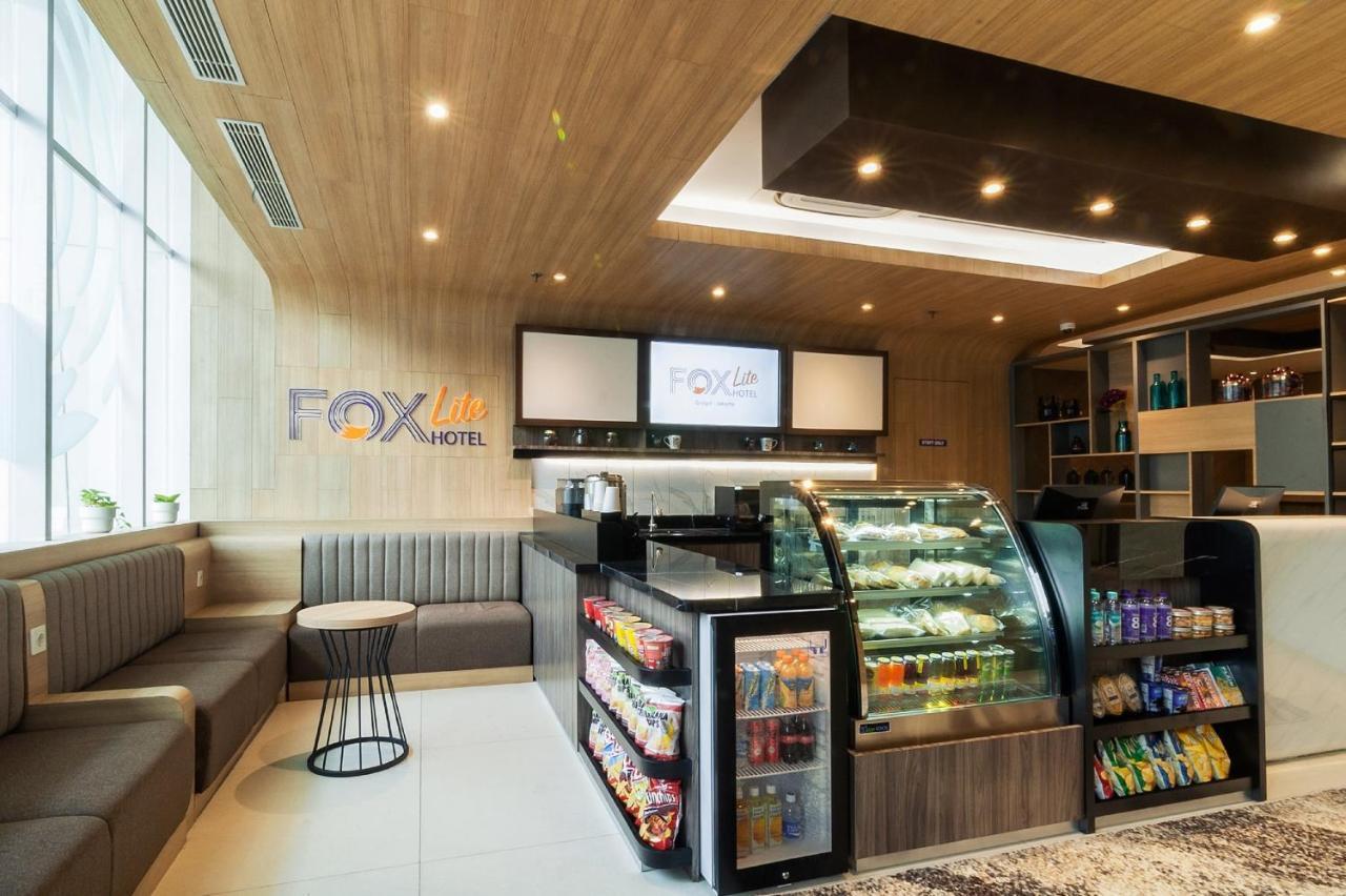 Fox Lite Grogol Jacarta Exterior foto